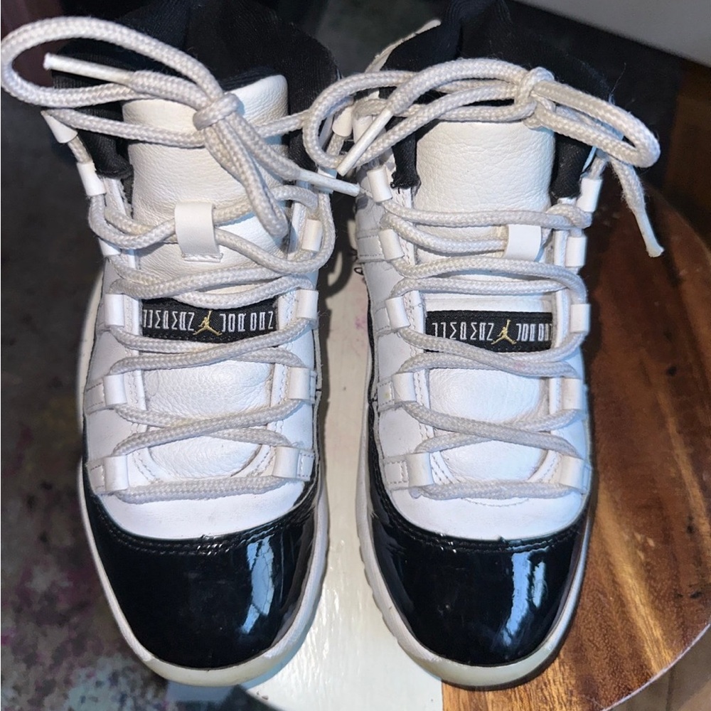 Air Jordan 11 Retro Sneakers